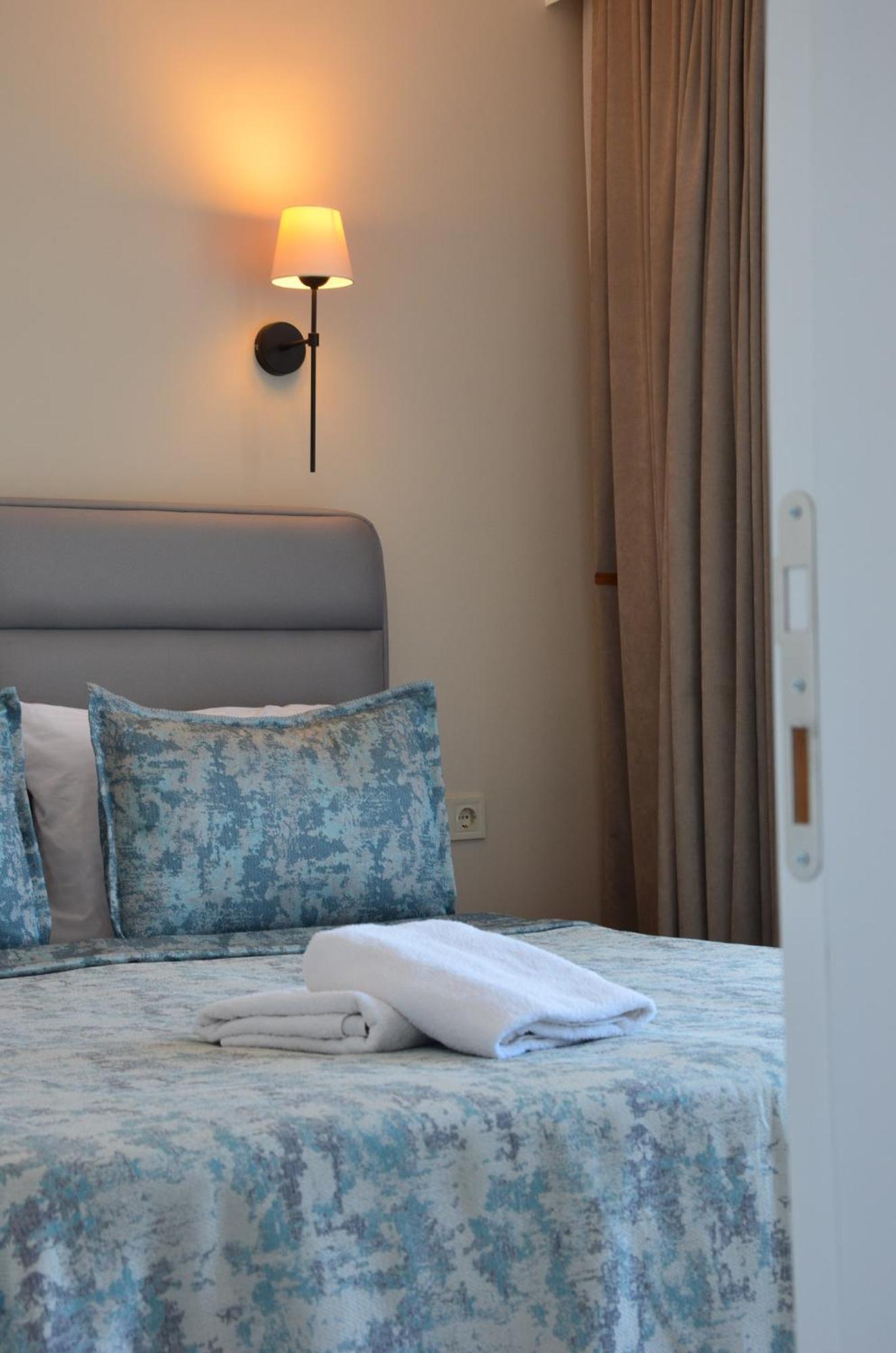 Rosy Suites Hotel Kusadasi Bagian luar foto
