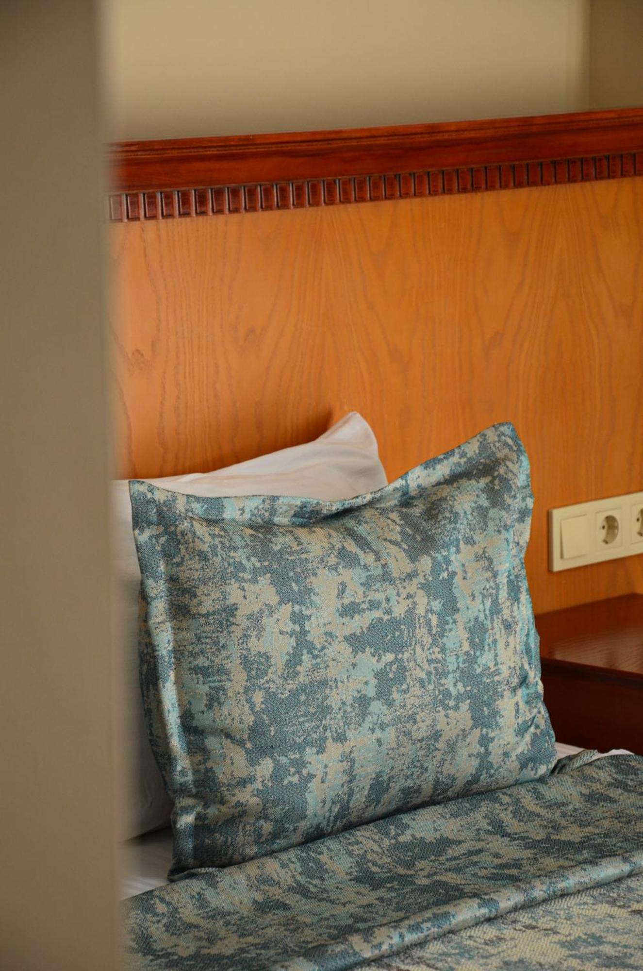 Rosy Suites Hotel Kusadasi Bagian luar foto